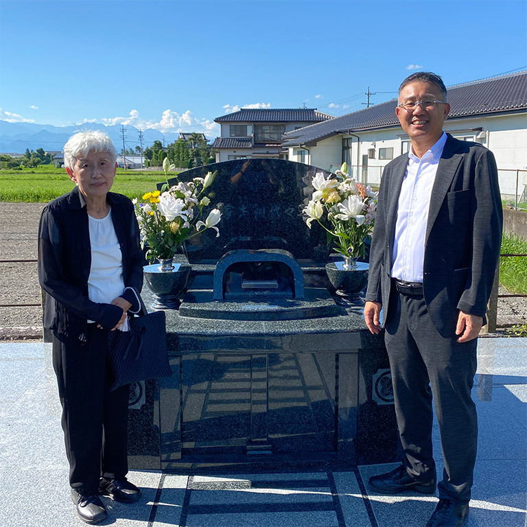 長野県安曇野市 デザイン墓石 ダァム インド産M1-H