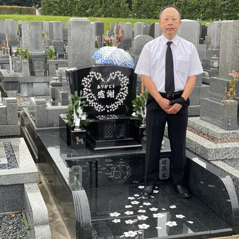 静岡県浜松市 デザイン墓石 ル・サクラ2