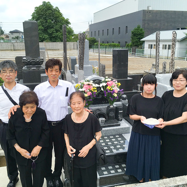 栃木県佐野市 デザイン墓石 ルクール インドクンナム＋韓国栄州