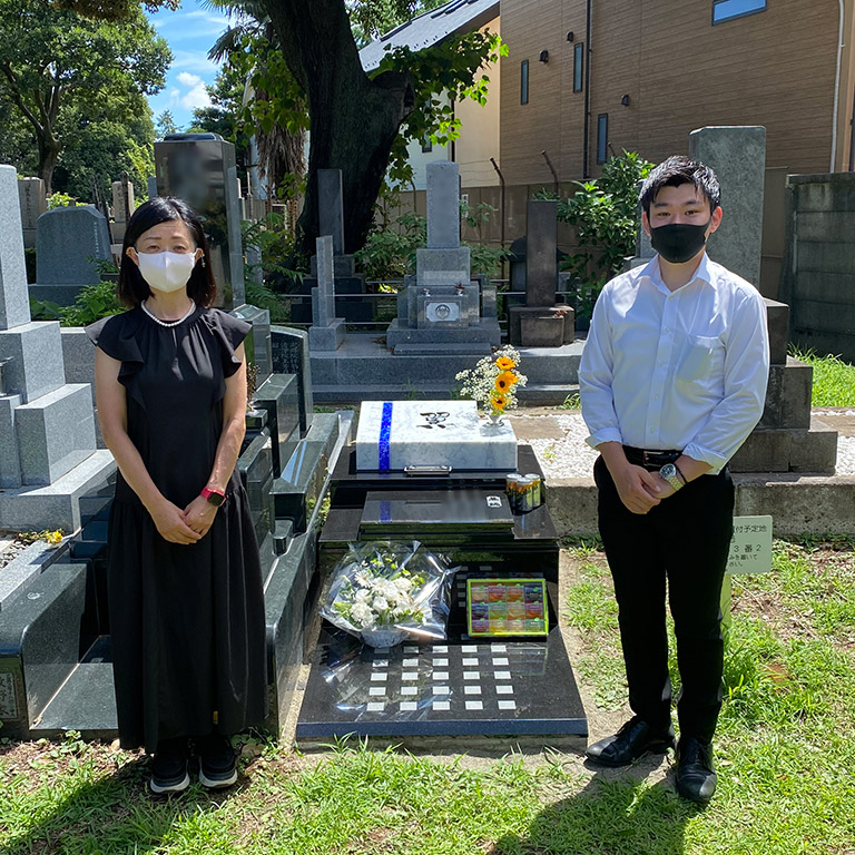 東京都台東区 デザイン墓石 プティ・シェリー