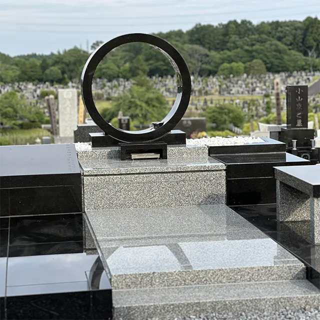 茨城県水戸市のデザイン墓施工例（インド産 新ＭＵ、インド産アーバングレー